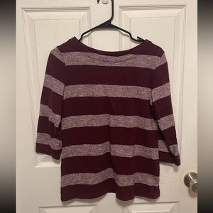 3/4 quarter sleeve shirt womens small